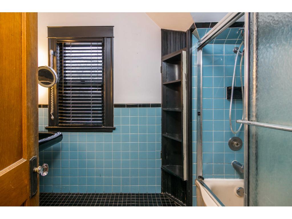 731 E 36th St, Minneapolis, MN 55407 photo 13
