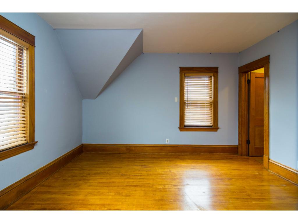 731 E 36th St, Minneapolis, MN 55407 photo 8