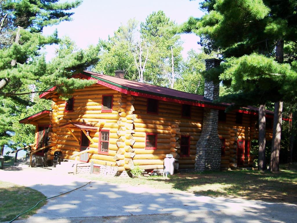 3065 E Arm Rd, Ely, MN 55731 photo 1