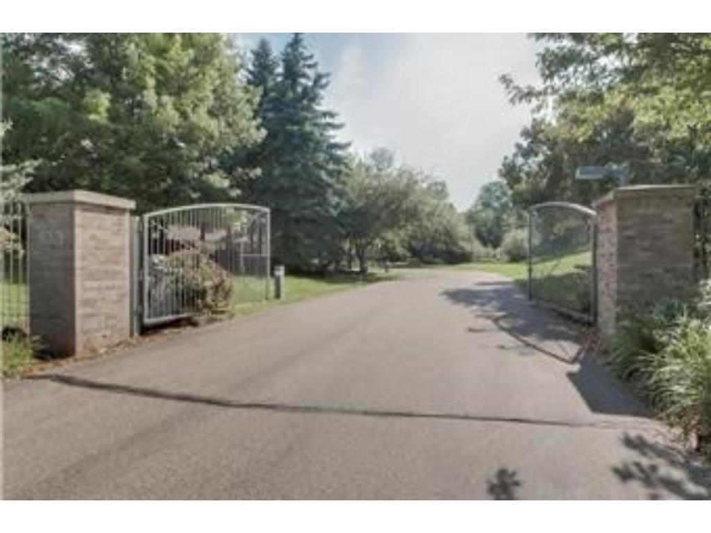 3630 Elrene Rd, Eagan, MN 55123 photo 24