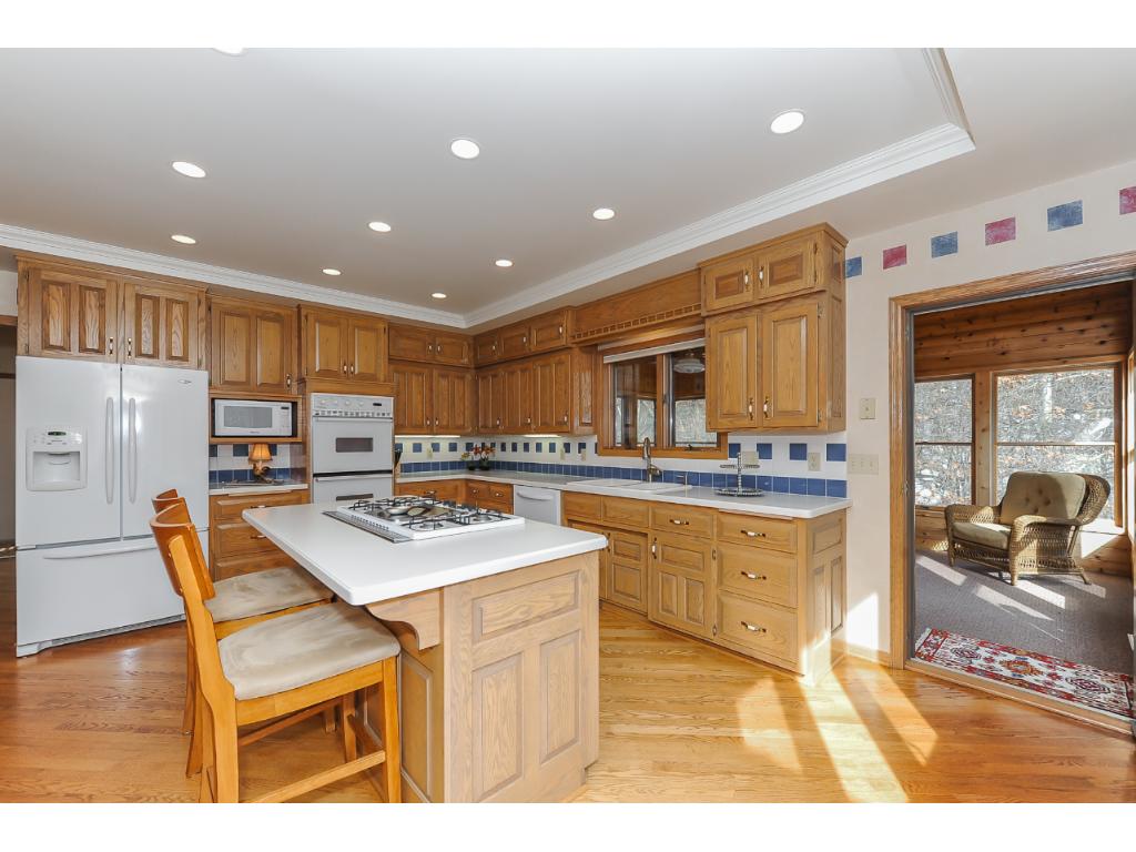 3630 Elrene Rd, Eagan, MN 55123 photo 13