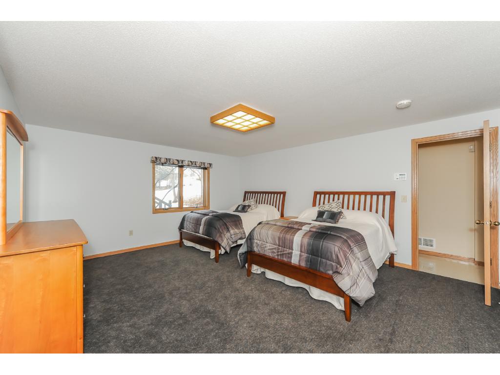 3630 Elrene Rd, Eagan, MN 55123 photo 20