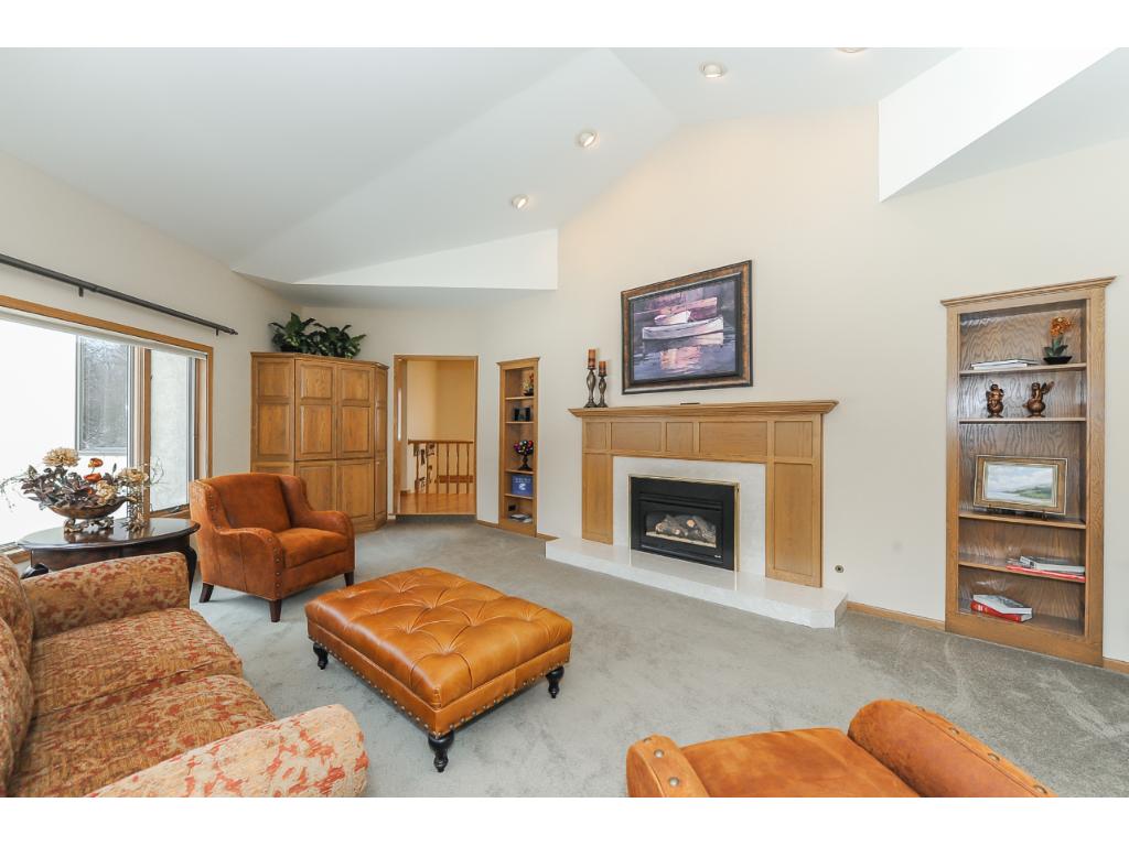 3630 Elrene Rd, Eagan, MN 55123 photo 5