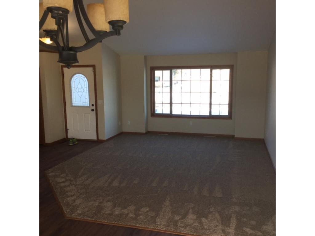 814 Morningside Loop, Saint Joseph, MN 56374 photo 5