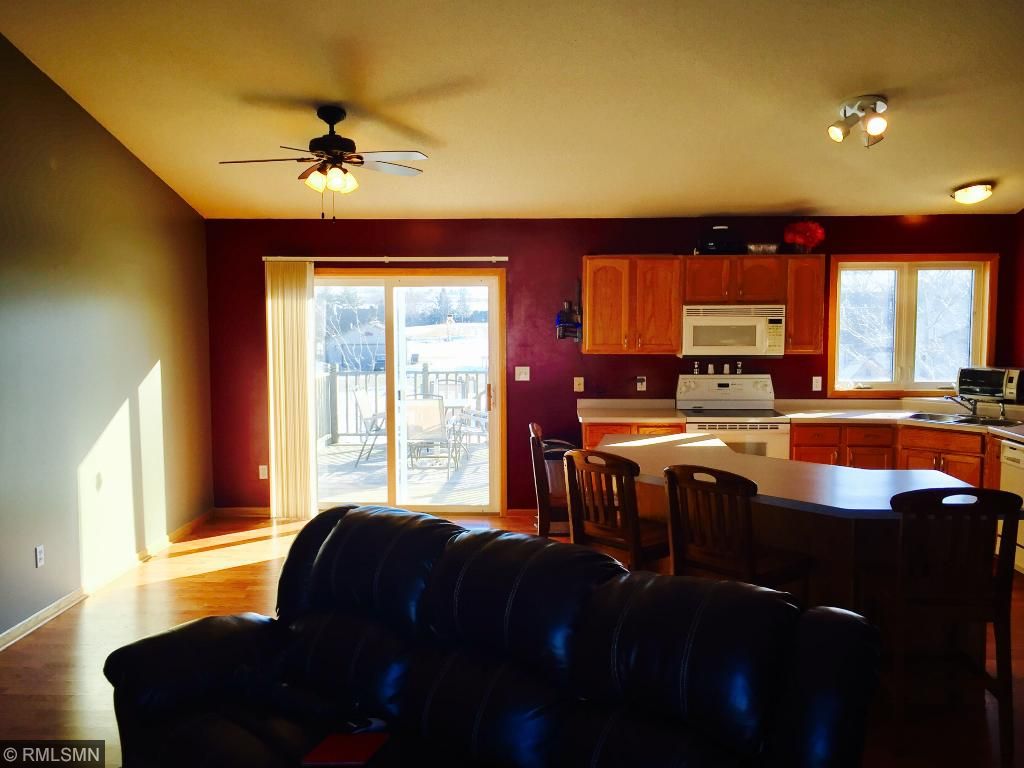 614 5th St E, Wanamingo, MN 55983 photo 4