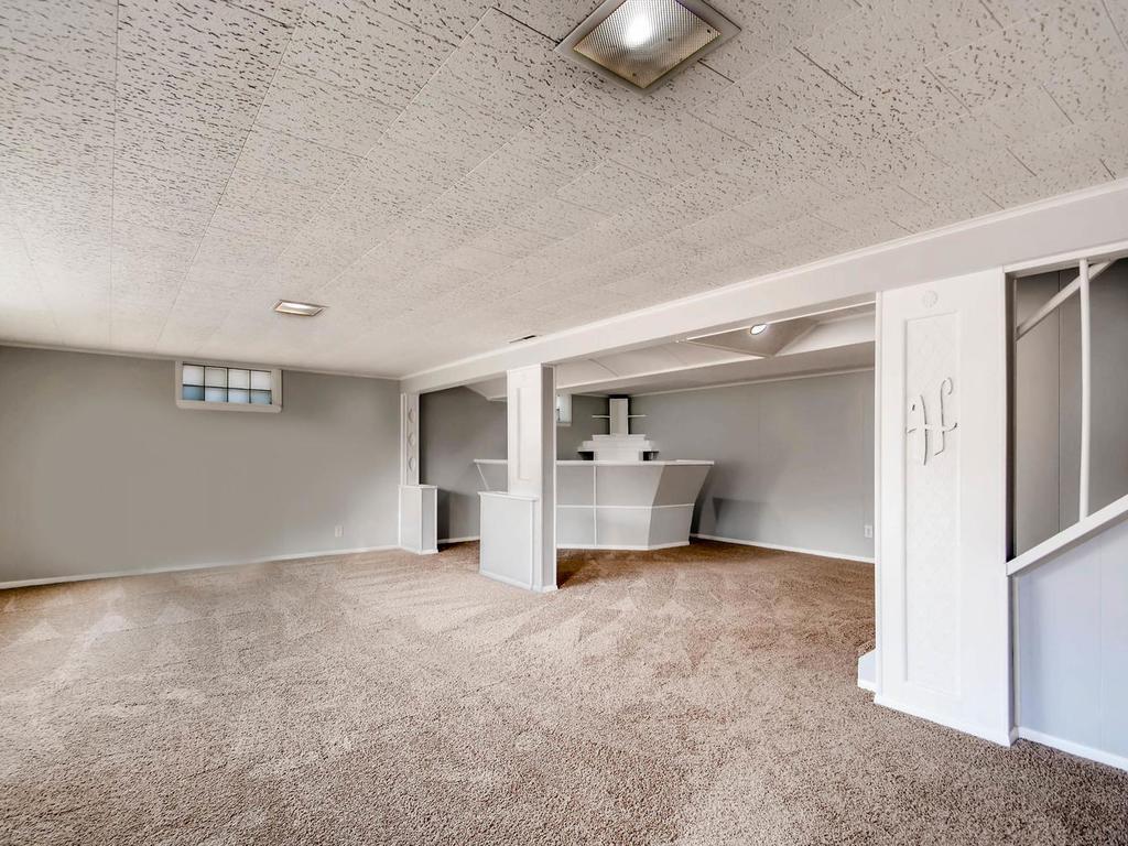 8340 Ewing Rd S, Bloomington, MN 55431 photo 18