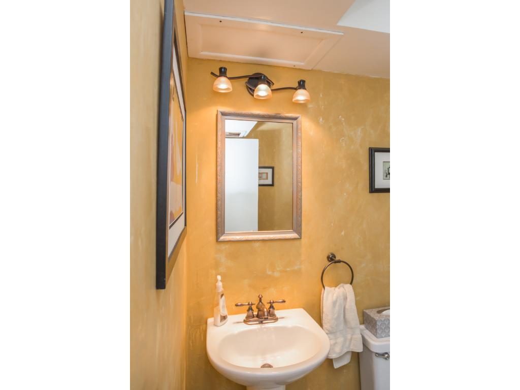 2571 Brookview Dr E, Maplewood, MN 55119 photo 18