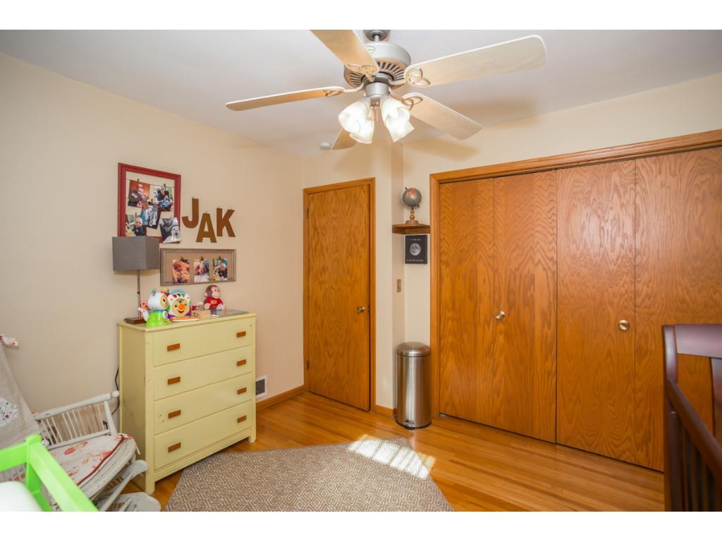 2571 Brookview Dr E, Maplewood, MN 55119 photo 12