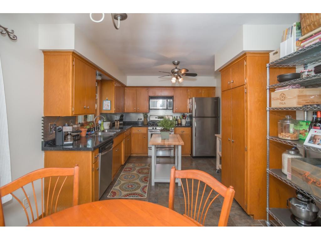 2571 Brookview Dr E, Maplewood, MN 55119 photo 5