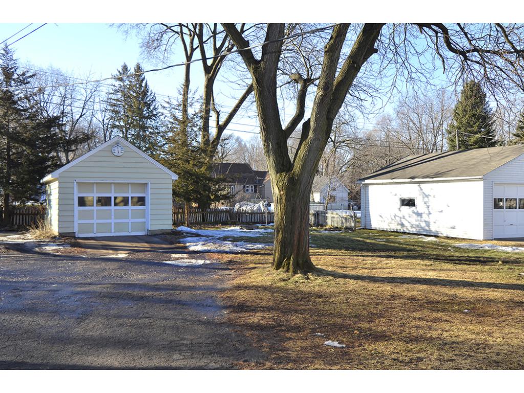 811 7th St NW, Faribault, MN 55021 photo 3