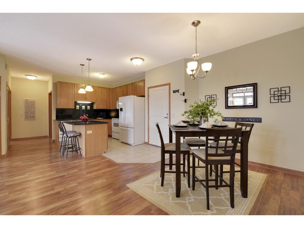 2103 Silver Bell Rd #307, Eagan, MN 55122 photo 6