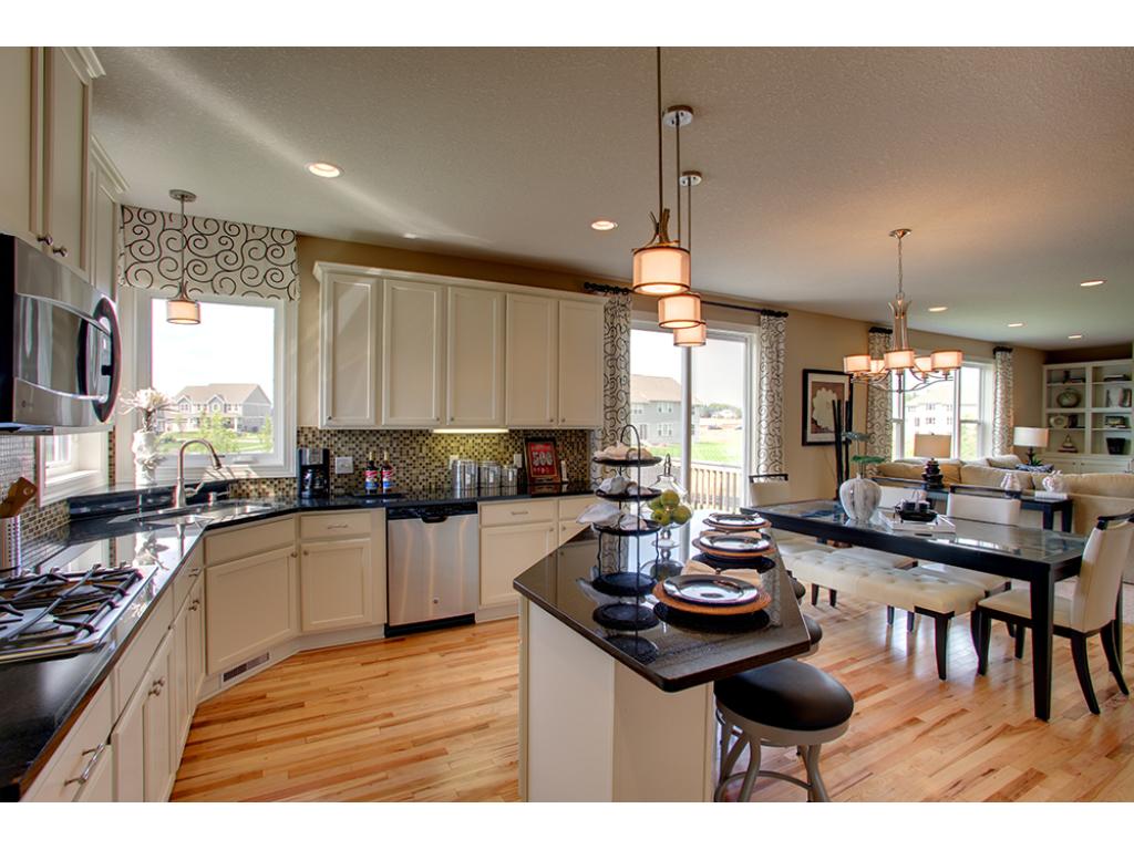 15214 Ely Ave, Apple Valley, MN 55124 photo 7