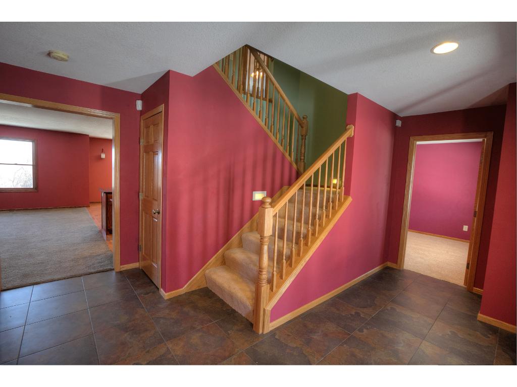 2355 Pineview Ct, Red Wing, MN 55066 photo 4