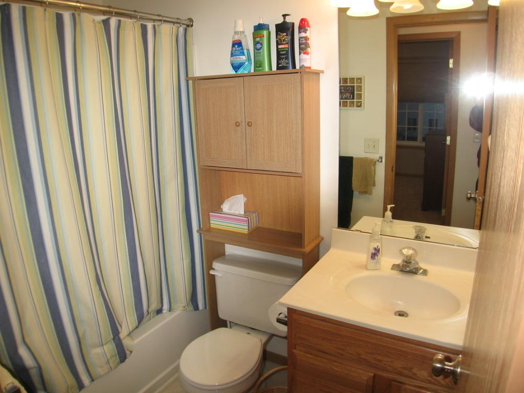 15545 Float Ln, Apple Valley, MN 55124 photo 9