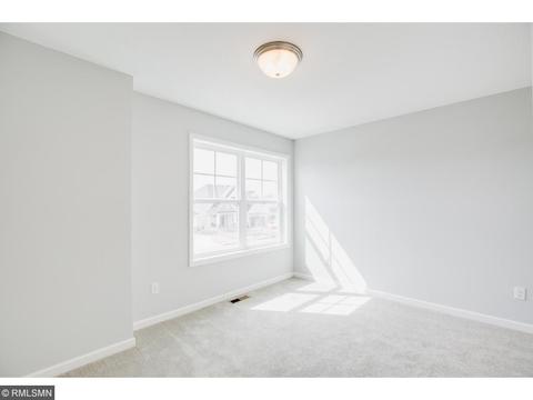 10647 Brookside Trl, Champlin, MN 55316 photo 17