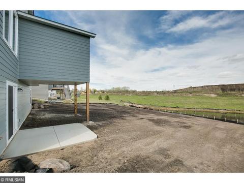 10647 Brookside Trl, Champlin, MN 55316 photo 23