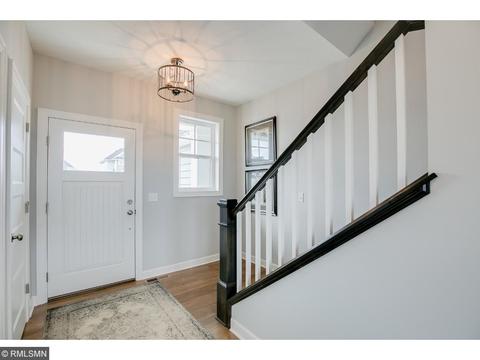 10647 Brookside Trl, Champlin, MN 55316 photo 2