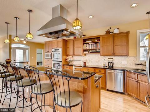 10901 Noble Ave N, Champlin, MN 55316 photo 4