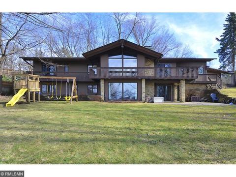 1016 11th Ave NE, Faribault, MN 55021 photo 2
