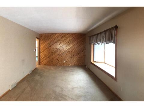 704 9th St SE, Saint Cloud, MN 56304 photo 7