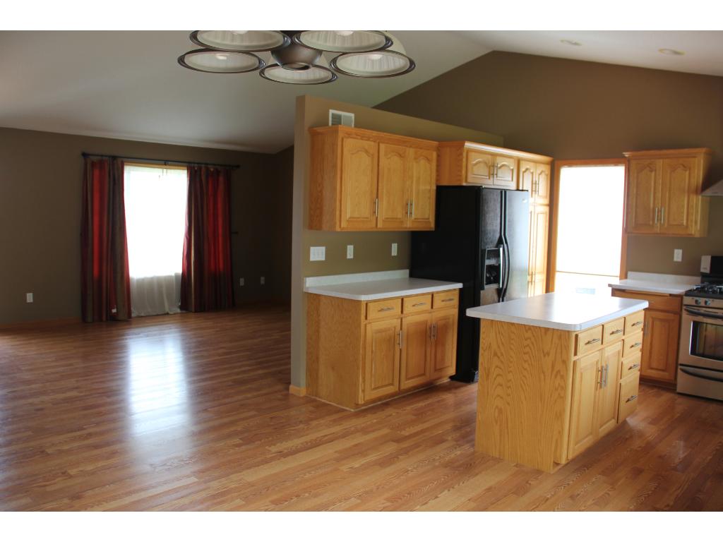 1627 Timberdoodle Dr, Saint Cloud, MN 56303 photo 11