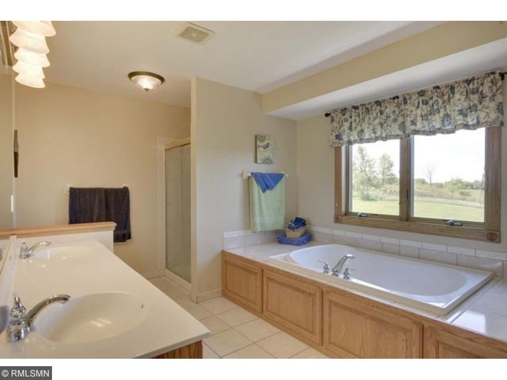 5525 Town Hall Dr, Loretto, MN 55357 photo 7