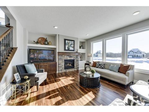10944 Glenview Pl, Champlin, MN 55316 photo 7