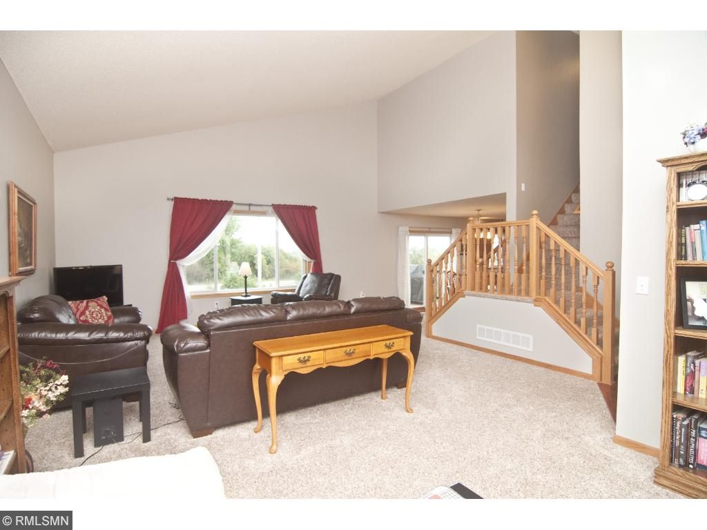7332 Deer Pass Dr, Centerville, MN 55038 photo 5