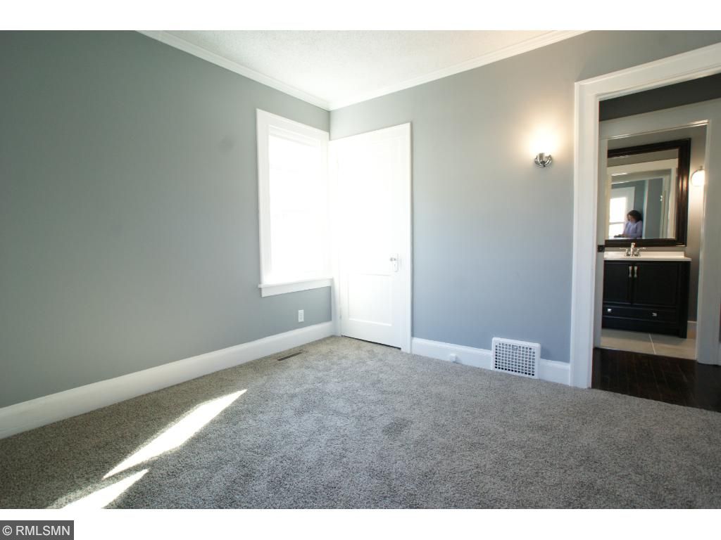 1789 Case Ave E, Saint Paul, MN 55119 photo 14