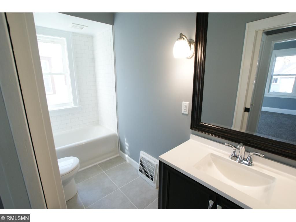 1789 Case Ave E, Saint Paul, MN 55119 photo 18