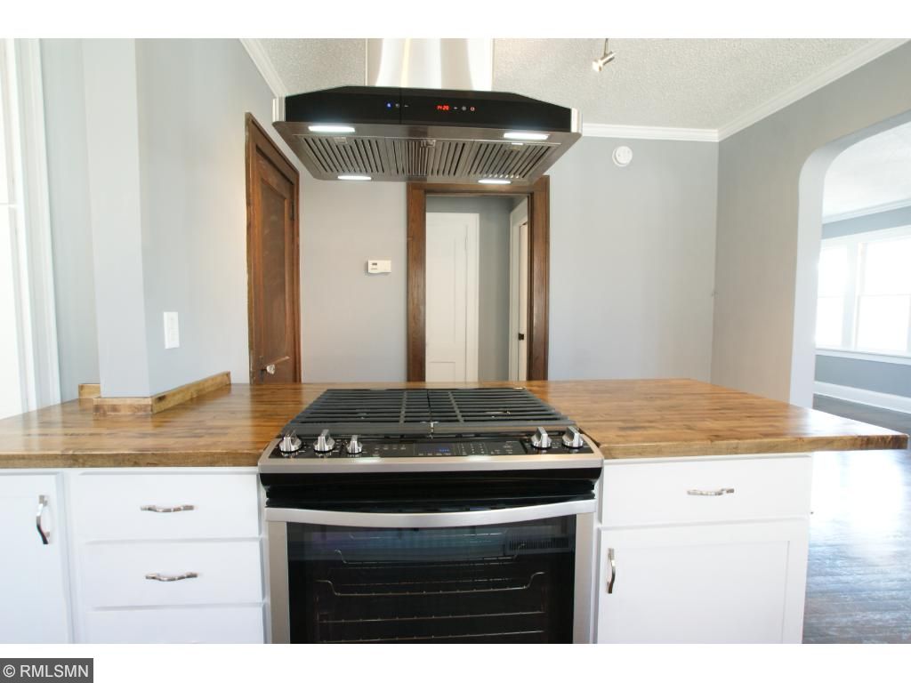 1789 Case Ave E, Saint Paul, MN 55119 photo 8