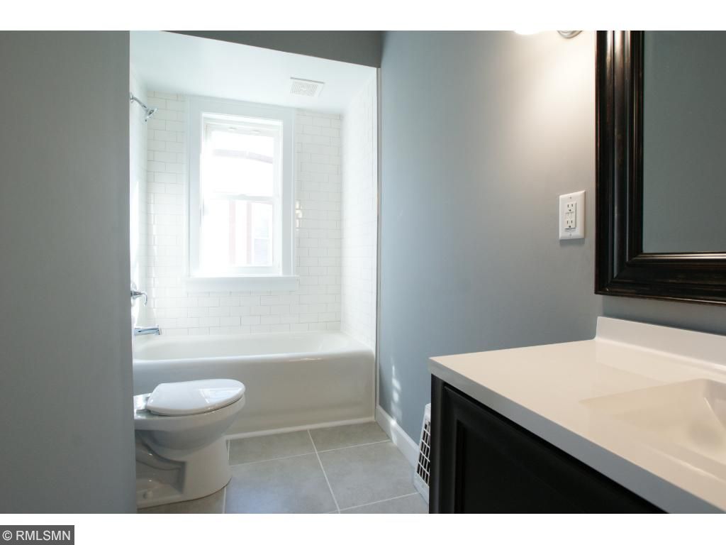 1789 Case Ave E, Saint Paul, MN 55119 photo 17
