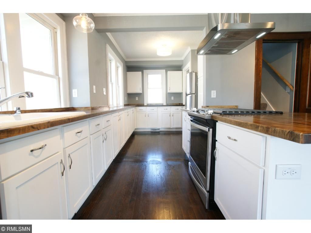 1789 Case Ave E, Saint Paul, MN 55119 photo 5