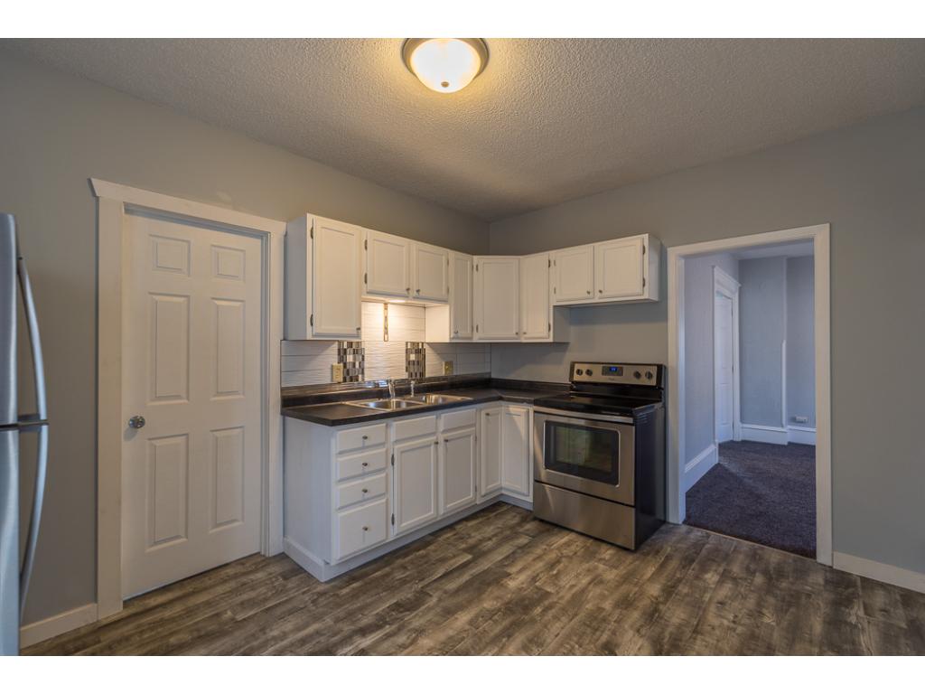 1516 Pine St, Brainerd, MN 56401 photo 4