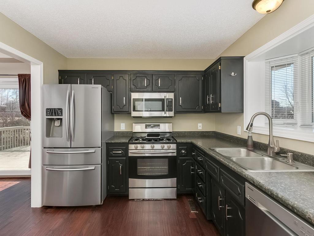 9616 Parkside Trl, Champlin, MN 55316 photo 2