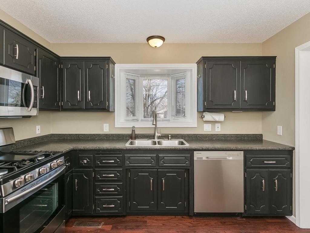 9616 Parkside Trl, Champlin, MN 55316 photo 3
