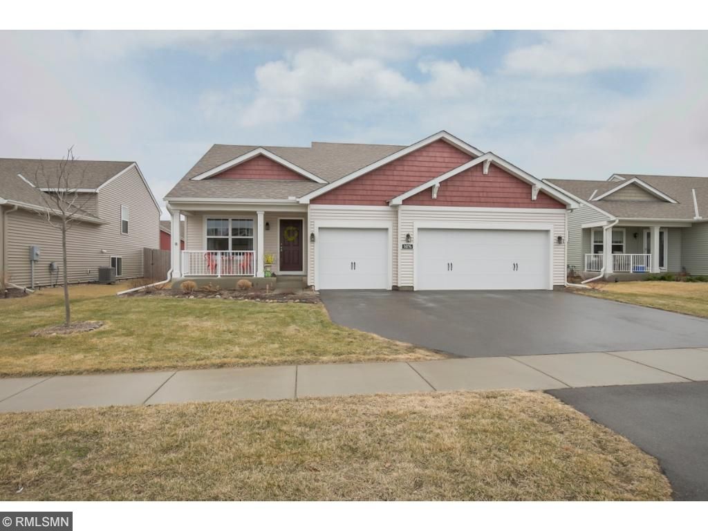1076 140th St E, Rosemount, MN 55068 photo 1