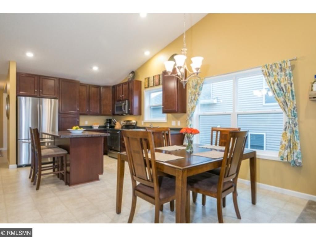 1076 140th St E, Rosemount, MN 55068 photo 3