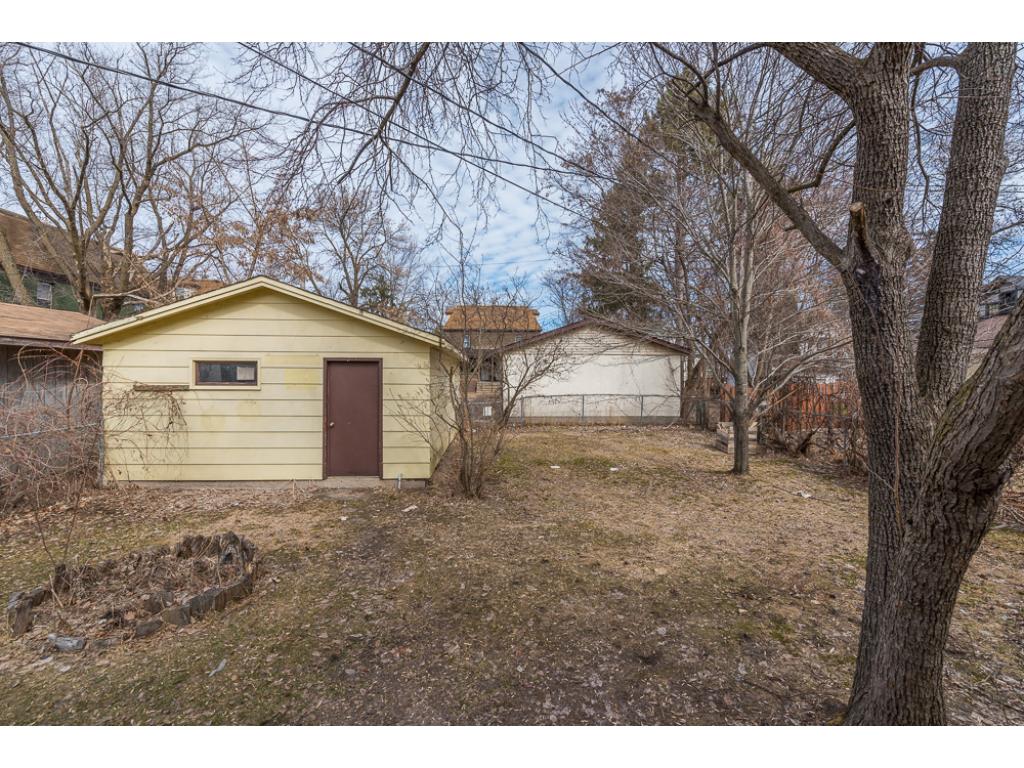 607 Holly St, Brainerd, MN 56401 photo 3