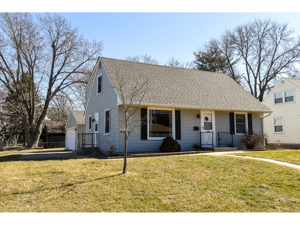 8201 Upton Ave S, Bloomington, MN 55431 photo 1