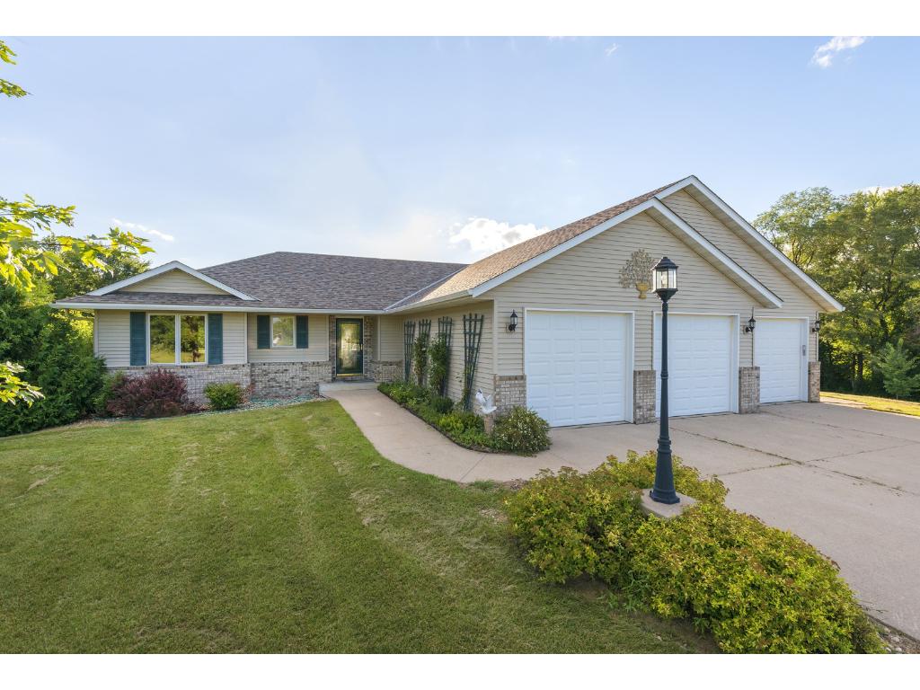 25100 Dahle Ave, Faribault, MN 55021 photo 2