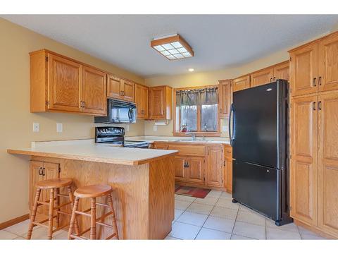2 Clover Ct, Saint Cloud, MN 56301 photo 8