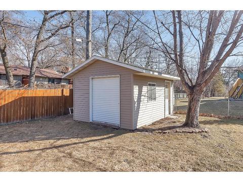 2 Clover Ct, Saint Cloud, MN 56301 photo 4
