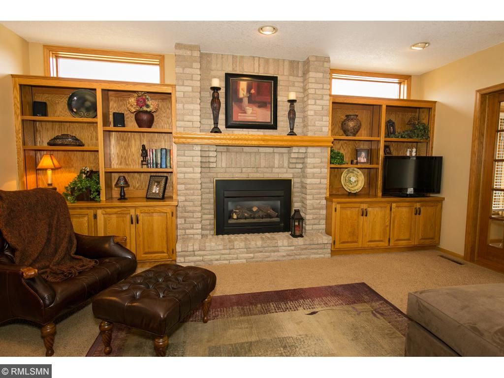 5973 Lorraine Ct, Shoreview, MN 55126 photo 4