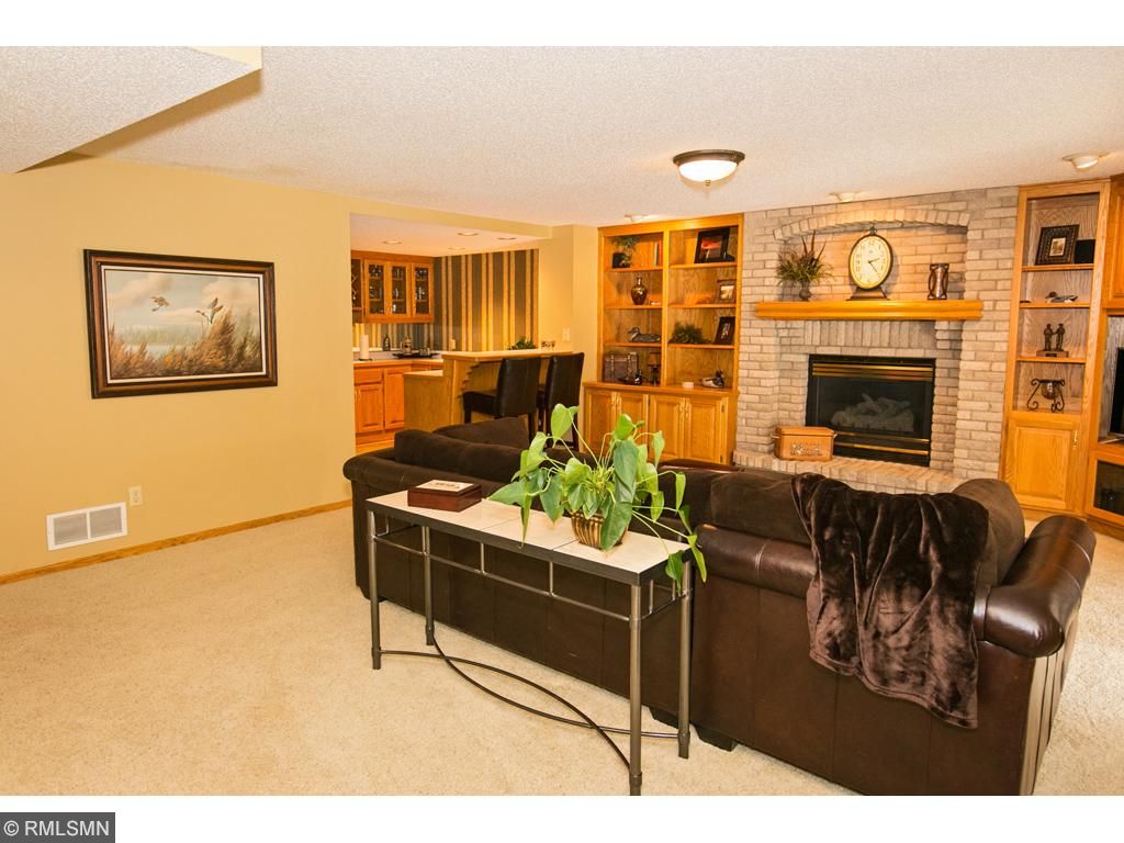 5973 Lorraine Ct, Shoreview, MN 55126 photo 13