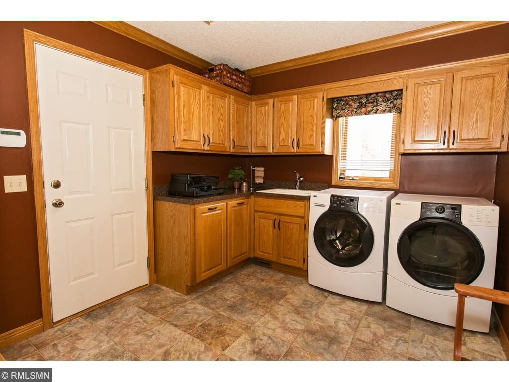 5973 Lorraine Ct, Shoreview, MN 55126 photo 8