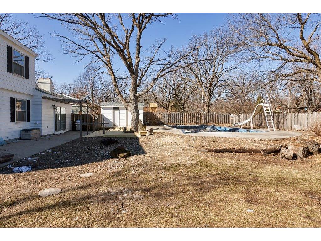1747 Cherry Ln, Saint Cloud, MN 56304 photo 4