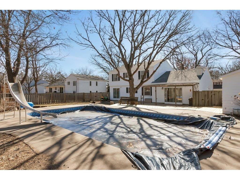 1747 Cherry Ln, Saint Cloud, MN 56304 photo 2