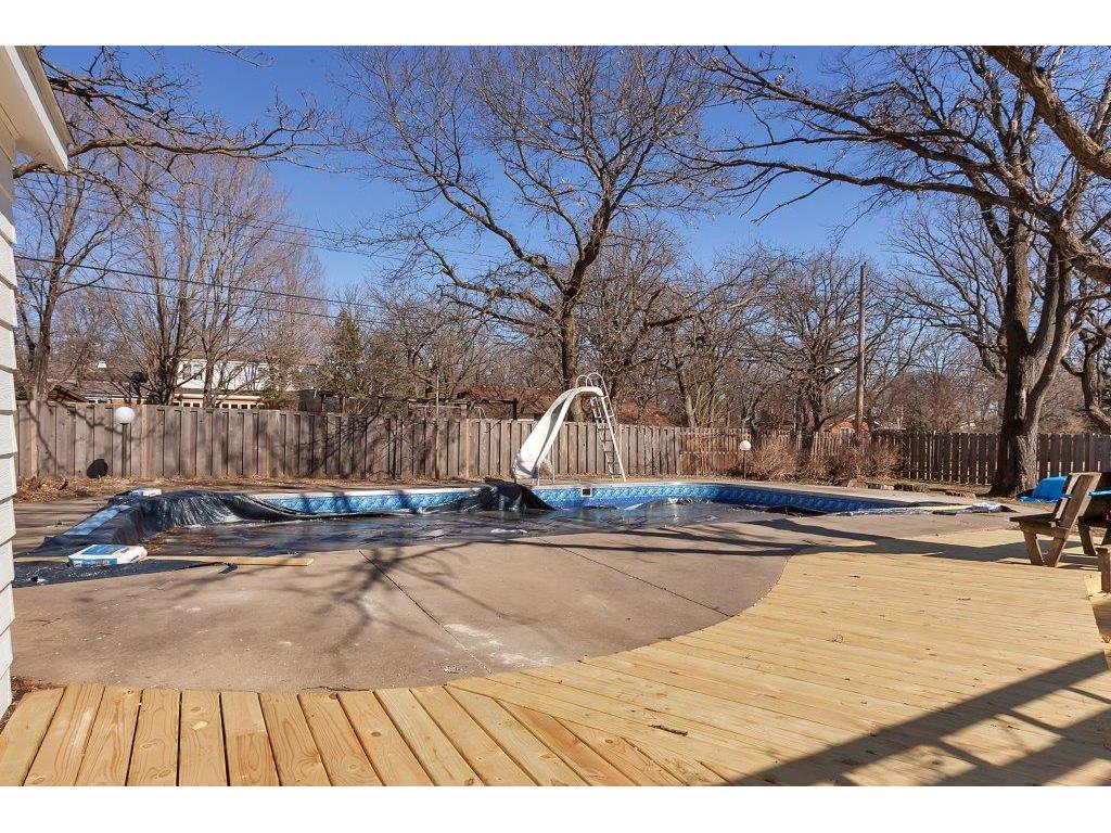 1747 Cherry Ln, Saint Cloud, MN 56304 photo 5