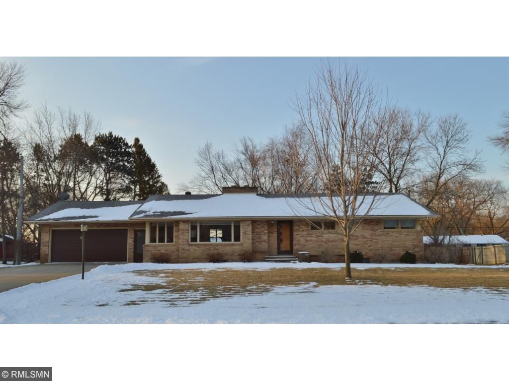 2 Roger Rd, Saint Cloud, MN 56301 photo 2